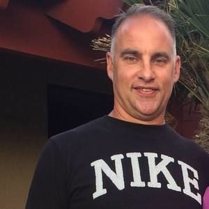 Meet your Posher, Clark